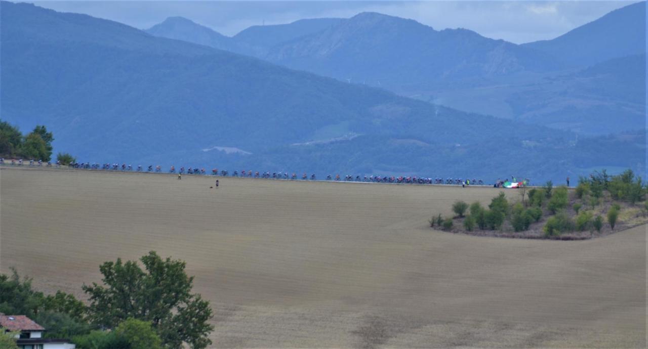 La Colombara - Fra I Colli A 5 Minuti Dall'Autodromo Imola Exteriör bild
